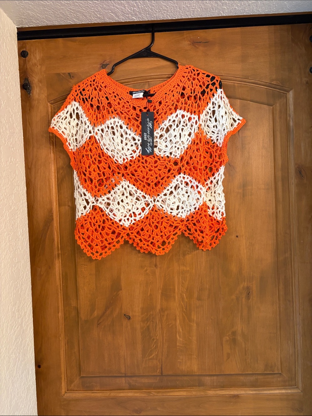 Open-Knit Chevron Short Sleeve Top - Orange & White